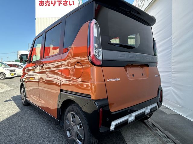 DELICA MINI