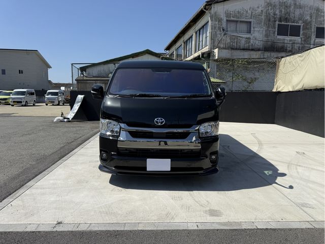 HIACE van 4WD