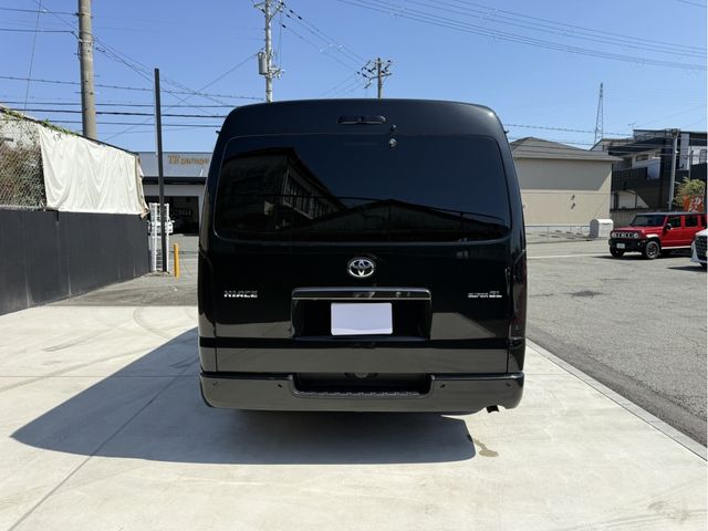 HIACE van 4WD
