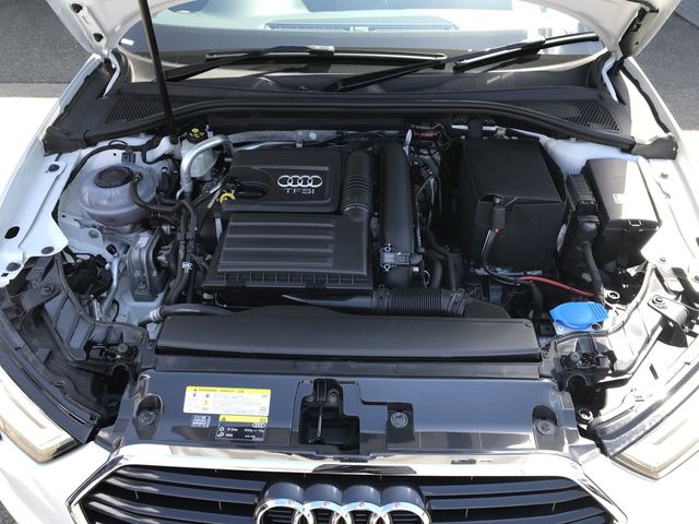 AUDI A3 Sedan