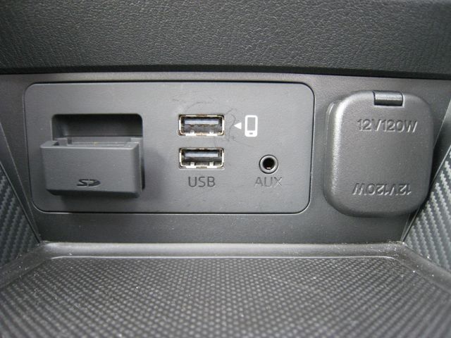 MAZDA2