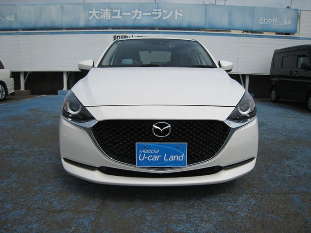 MAZDA2