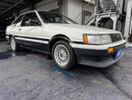 COROLLA LEVIN