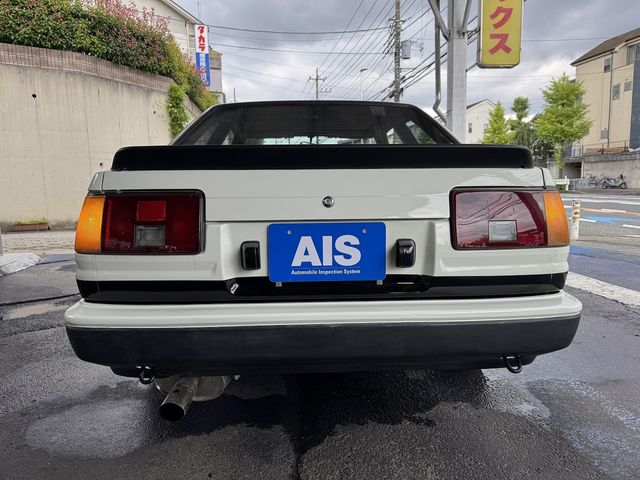 COROLLA LEVIN