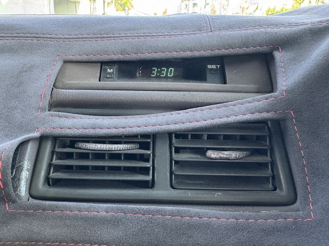 COROLLA LEVIN