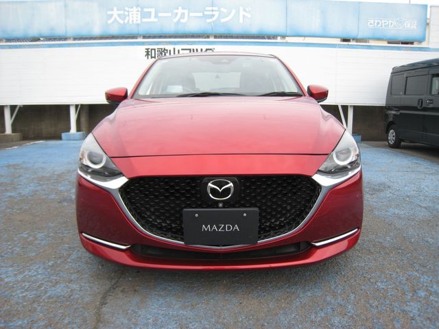 MAZDA2
