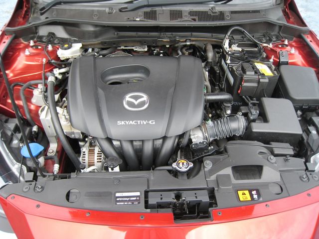 MAZDA2