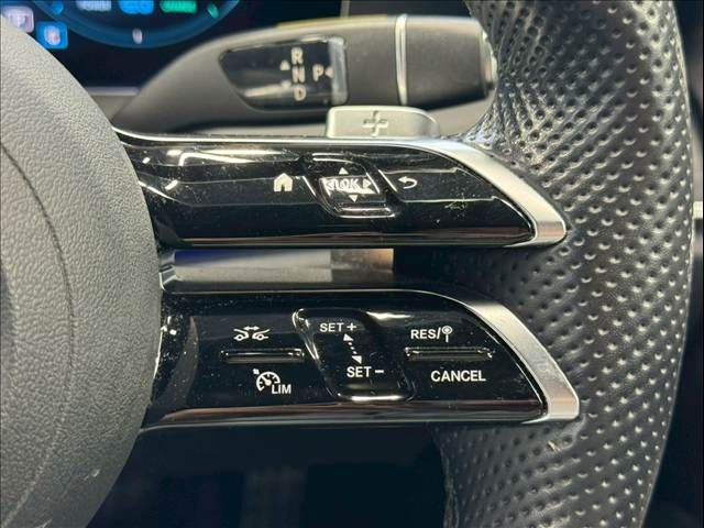 MERCEDES BENZ E class sedan