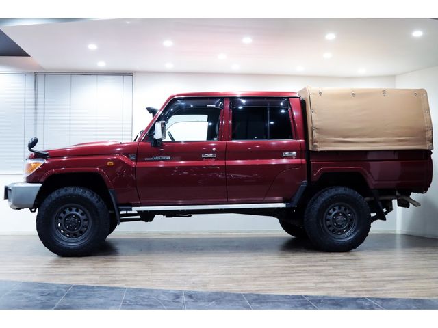 LANDCRUISER PICKUP