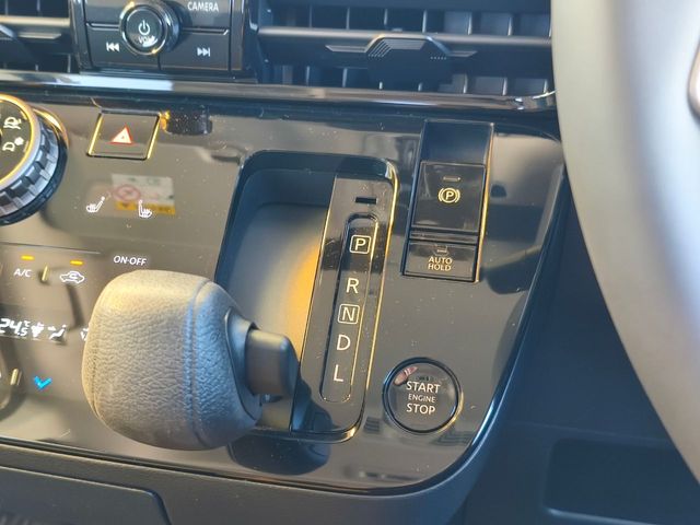 DELICA MINI