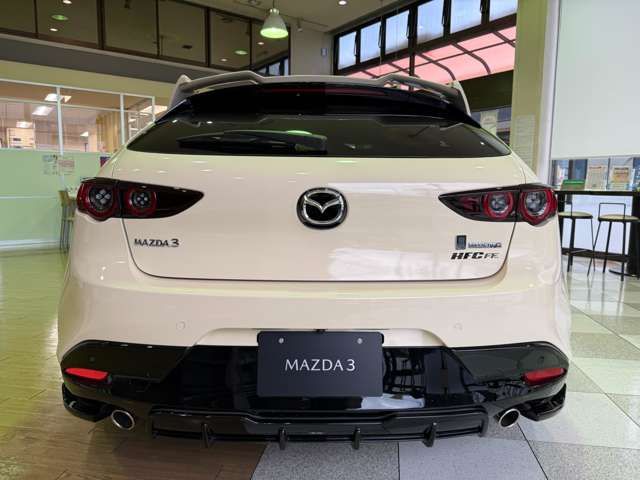 MAZDA3 FASTBACK