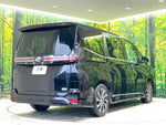 VOXY HYBRID