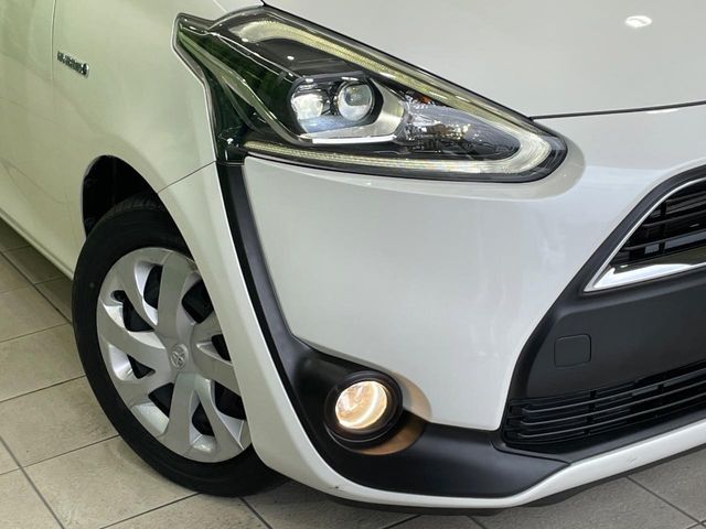 SIENTA HYBRID