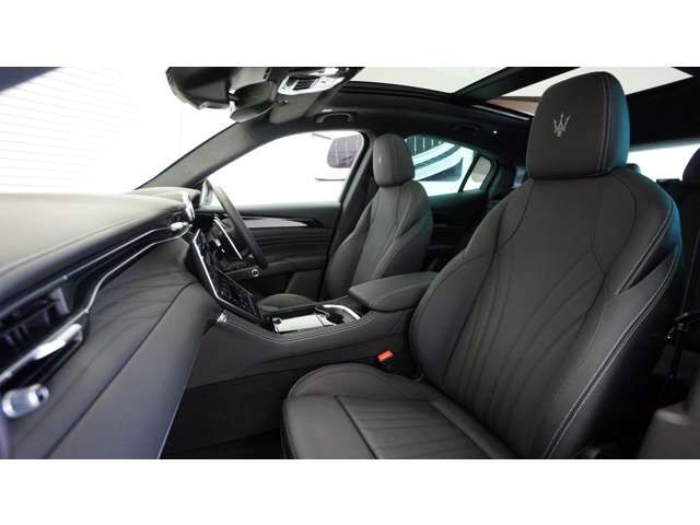 MASERATI Grecale