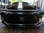 CROWN sedan hybrid
