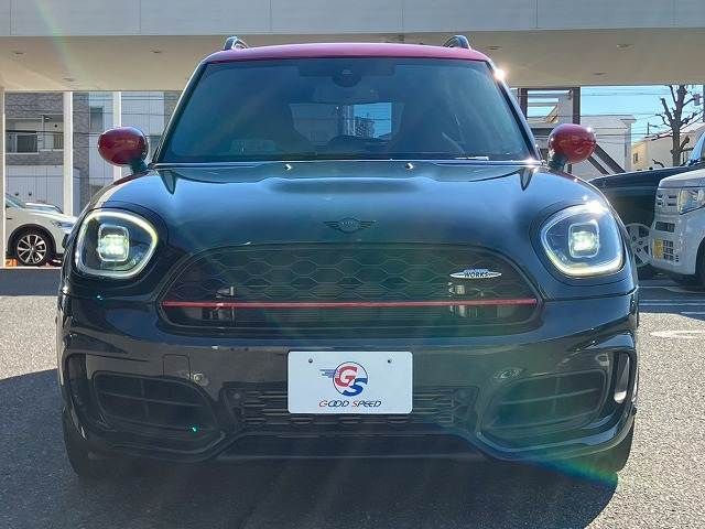 MINI CROSSOVER