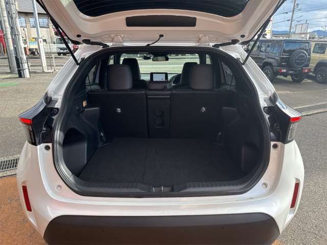 YARIS CROSS HYBRID