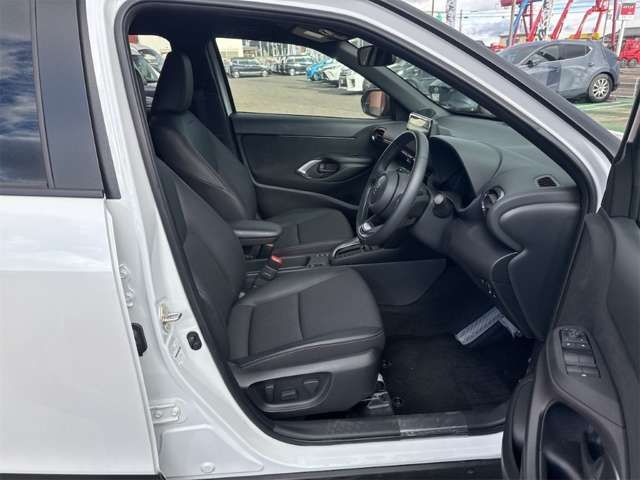 YARIS CROSS HYBRID