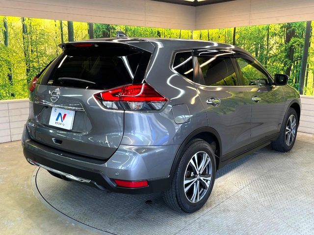 X-TRAIL 4WD