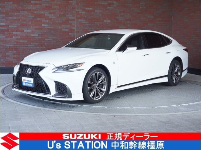 LEXUS LS500