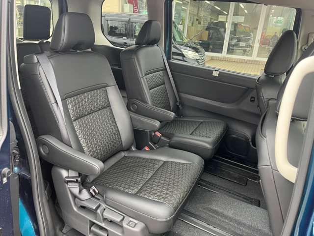 SERENA WG 4WD