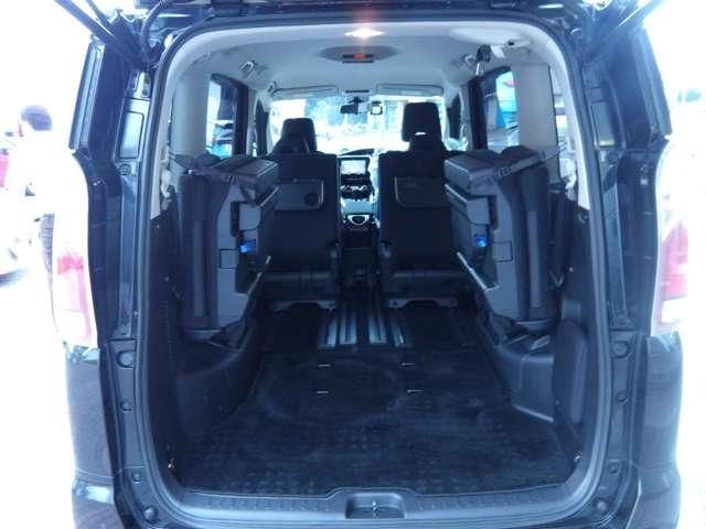 SERENA  S-HYBRID 4WD