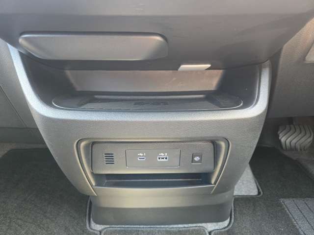 SERENA  WG 4WD