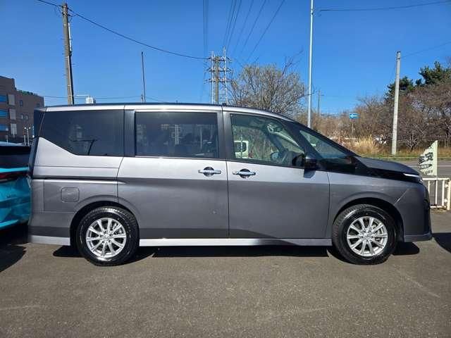 SERENA  WG 4WD