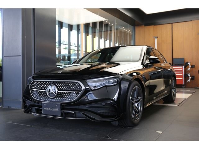 MERCEDES BENZ E-Class sedan