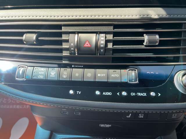LEXUS LS500