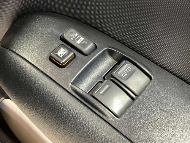 PROBOX van HYBRID