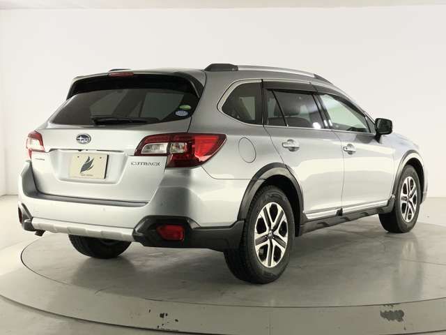 LEGACY OUTBACK