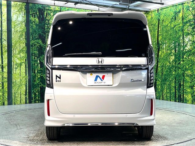 N-BOX