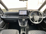 VOXY HYBRID 4WD