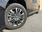 VOXY HYBRID 4WD
