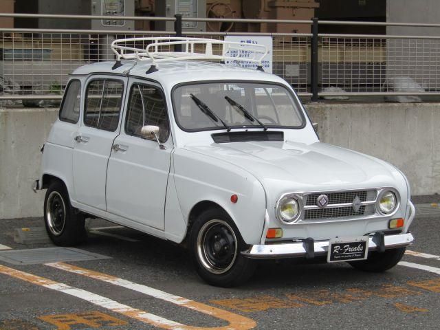 RENAULT Quatre(4)