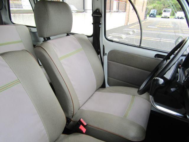 RENAULT Quatre(4)