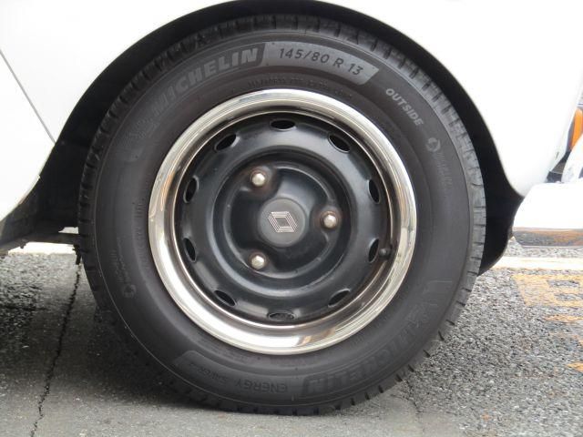 RENAULT Quatre(4)