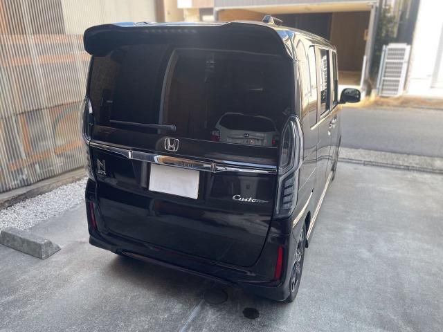 N BOX CUSTOM