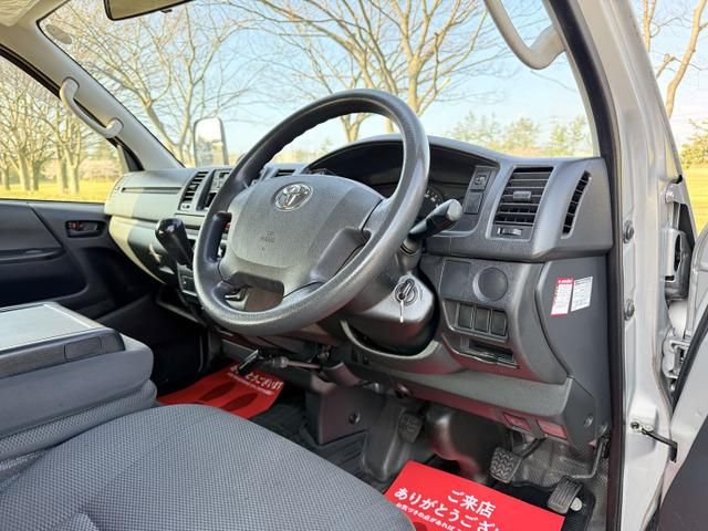 HIACE van 4WD