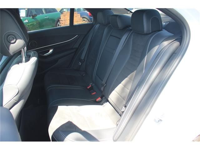 MERCEDES BENZ E-Class sedan