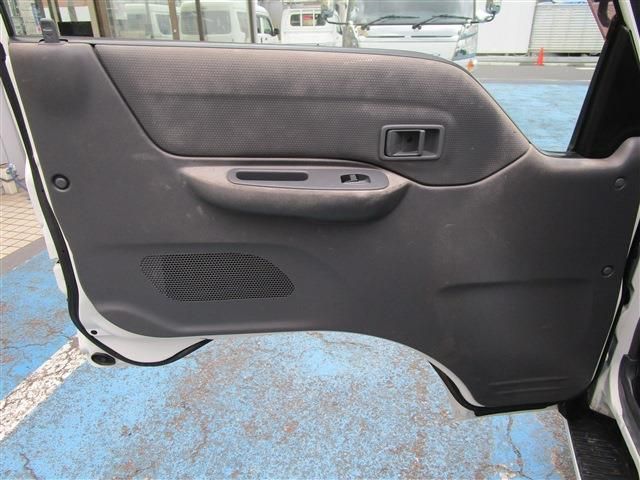 BONGO truck 2WD