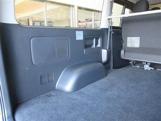 HIACE van 2WD