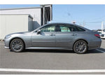 CROWN sedan hybrid