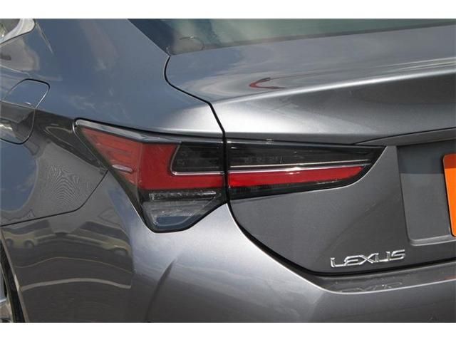 LEXUS RC300
