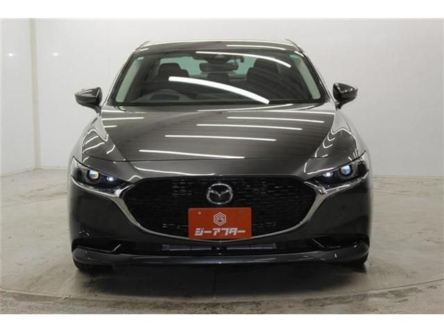MAZDA3 SEDAN