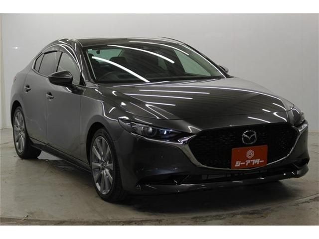 MAZDA3 SEDAN