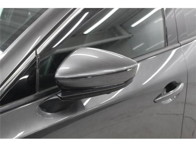 MAZDA3 SEDAN