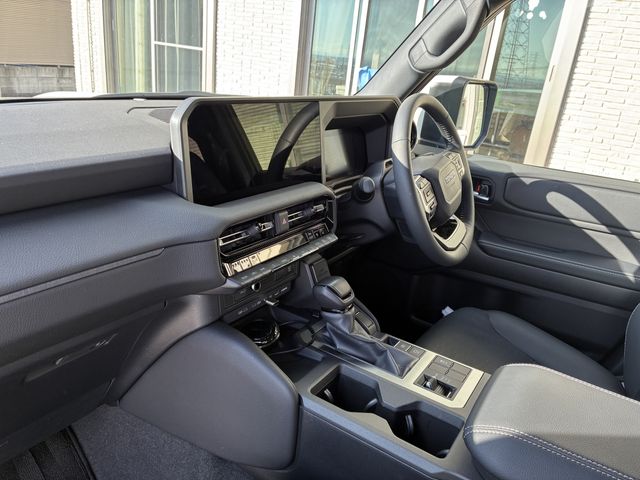 LANDCRUISER 250