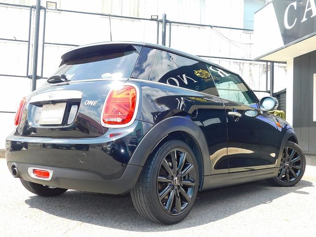 BMW MINI ONE